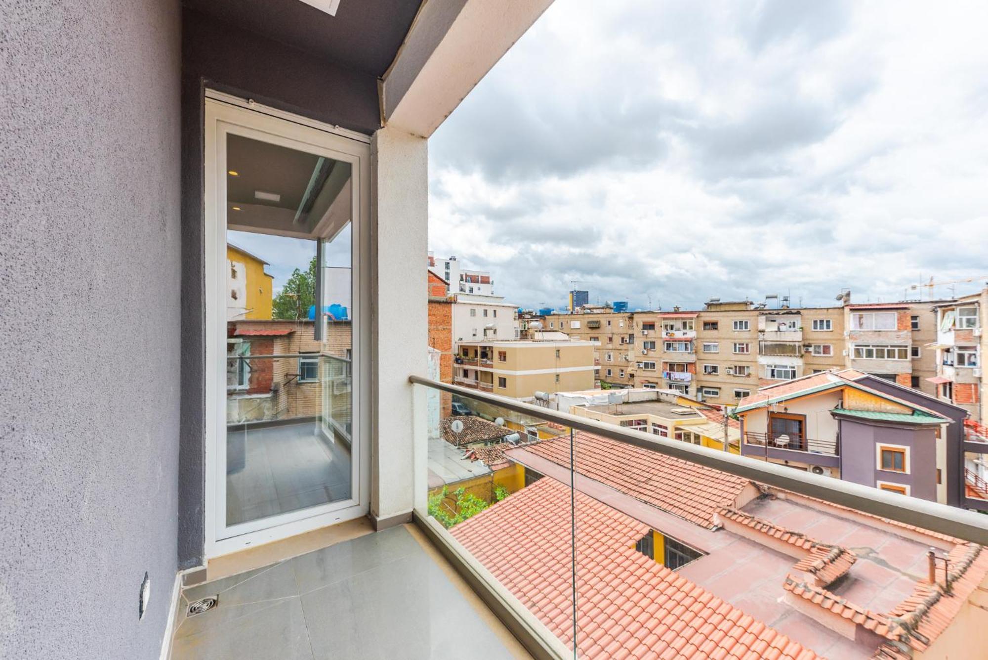 Mumba Apartments By Kondo Stays Tirana Exterior photo