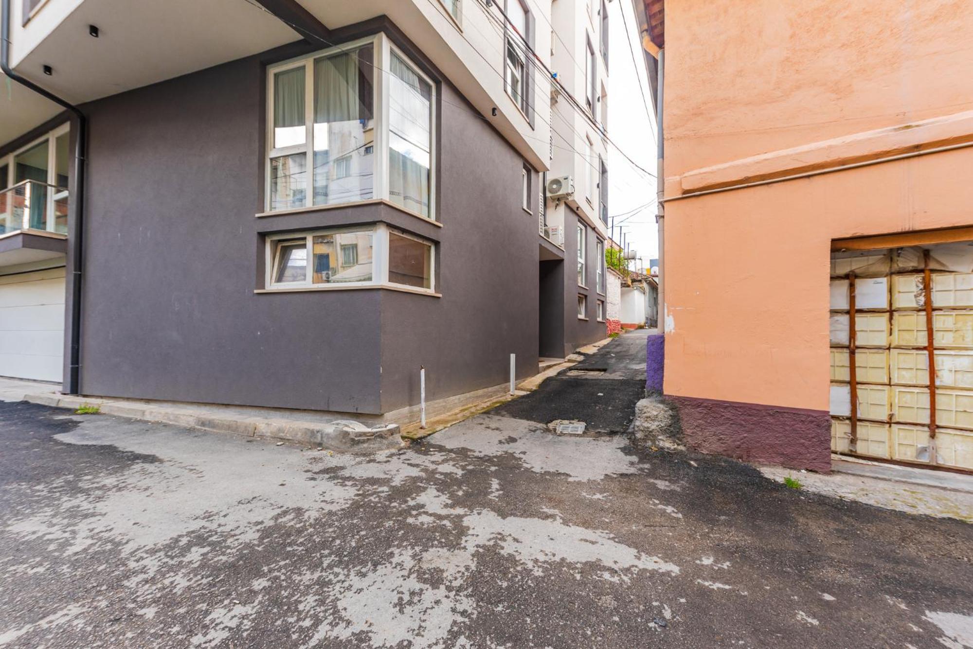 Mumba Apartments By Kondo Stays Tirana Exterior photo